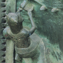 Il mistero pasquale nelle formelle della porta bronzea - Chiese Vive - Chiese Verona